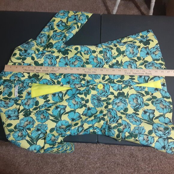 ALICE + OLIVA MACEY NOTCH COLLAR FITTED FLORAL BLAZER SIZE 6 - Picture 15 of 16